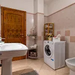Cristina Tatil Evi *